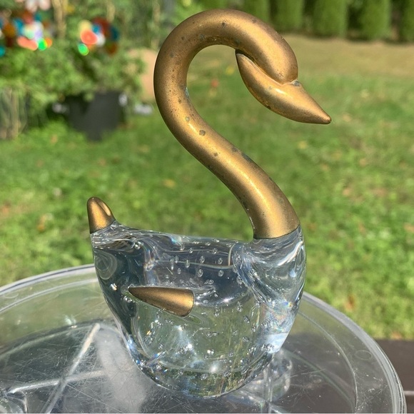 VTG Clear Glass Swan Figurine Paperweight Controlled Bubbles Brass Head Neck 4" - Picture 13 of 13